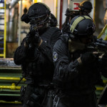 Espingarda de assalto HK416A5 do Grupo de Ações Táticas (GAT) da Polícia Maritima em missão de contra-terrorismo naval.