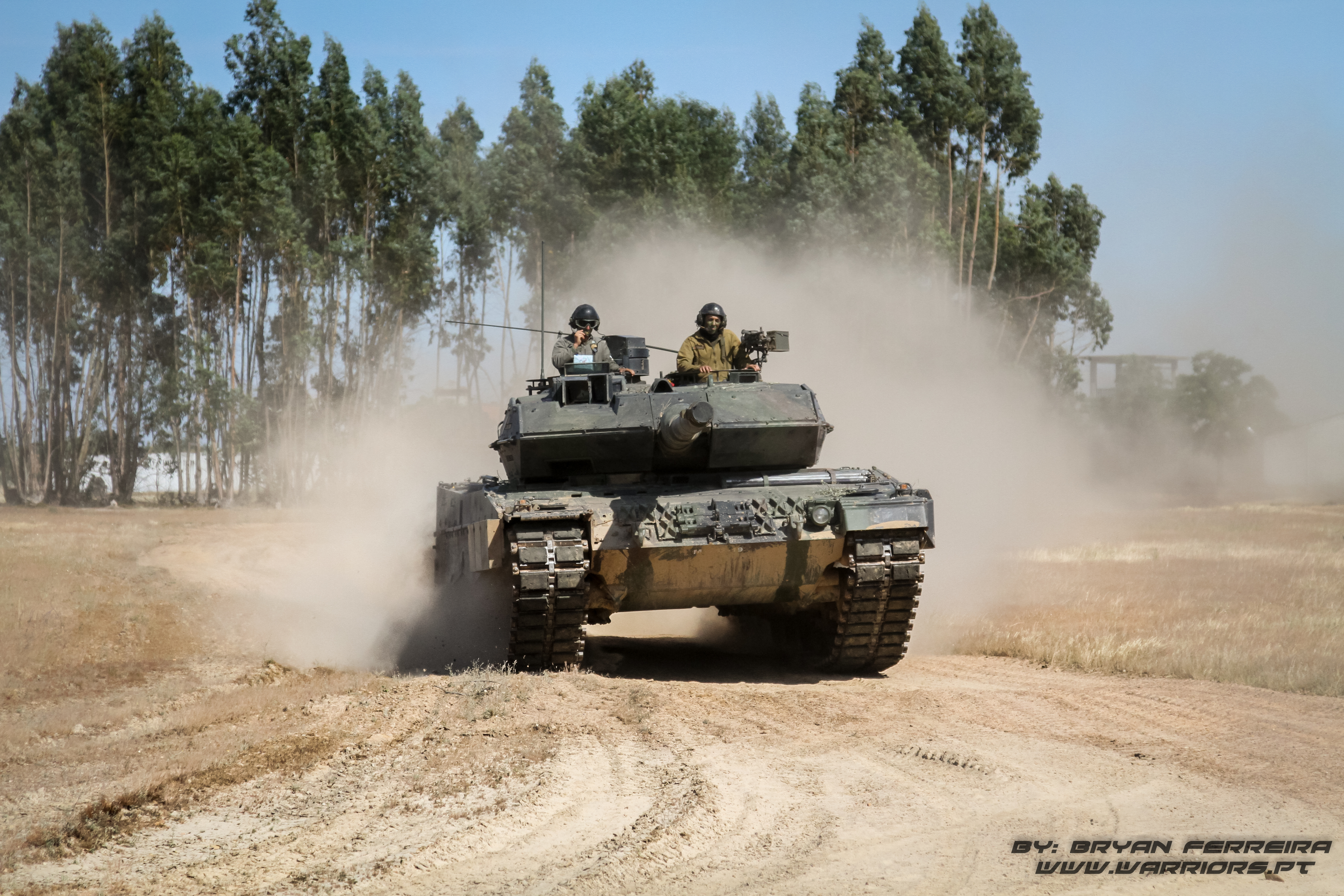 Leopard do Grupo de Carros de Combate da Brigada Mecanizada
