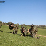 Fuzileiros Portugueses respondem ao fogo inimigo após inserção por V22 dos US Marines